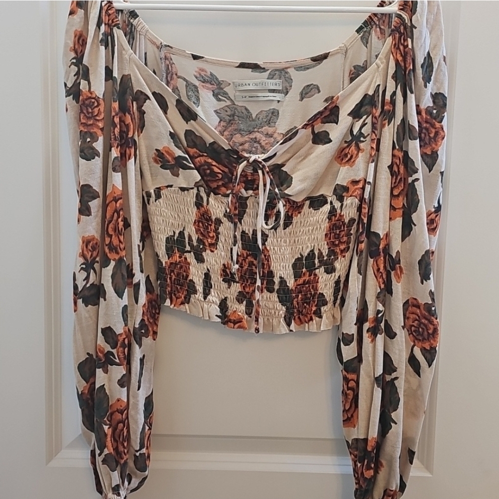Urban Outfitters Long Sleeve Cropped Floral Rose Top
